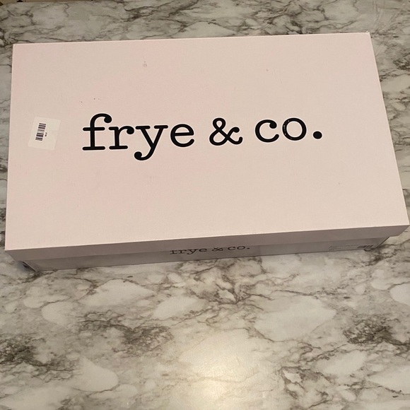 Frye & Co Black Leather Knee-High Riding Boots Women’s Size 8 Moto Buckle Tall - Picture 2 of 8